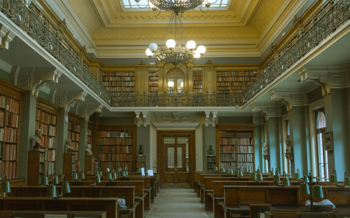 İngilizcede 'Bu Arada' Nasıl Yazılır?